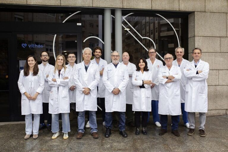 Vithas Vigo se convierte en el primer hospital del sur de Galicia con tres plataformas de cirugía robótica de última generación