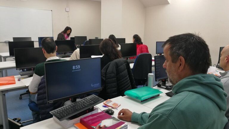 COGAMI impulsa novos cursos de formación para persoas desempregadas en cinco cidades galegas