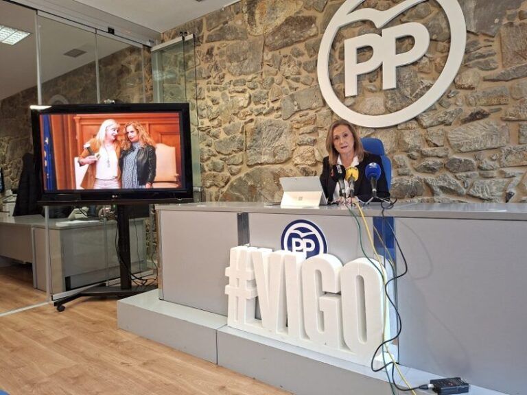 Luisa Sánchez exige al PSOE de Vigo que “rompa con el sanchismo” y reniegue de aquellos que “abrazaba” y acabaron detenidos o investigados