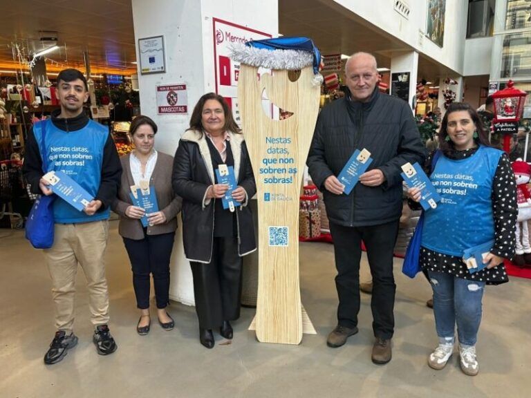 La Xunta lleva a los mercados de Vigo una campaña para reducir el desperdicio alimentario en Navidad