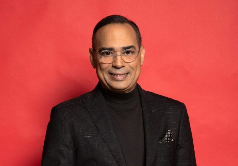 Gilberto Santa Rosa regresa a Vigo con un concierto único que combina salsa, emoción y espíritu navideño