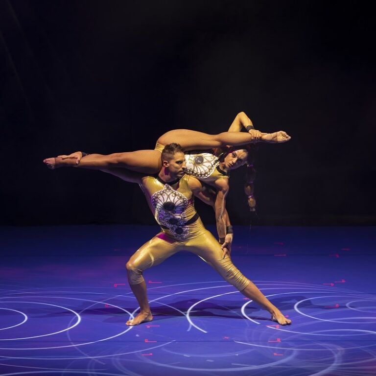Reinventio llega a Vigo con magia, circo y danza en un espectáculo de gran formato
