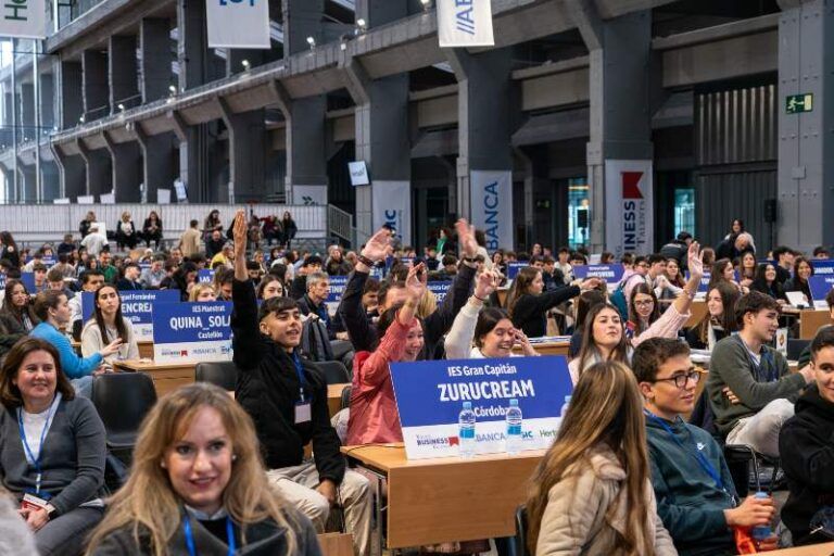 Más de 1.600 estudiantes gallegos compiten por ser el mejor empresario virtual de España en la XV edición de Young Business Talents