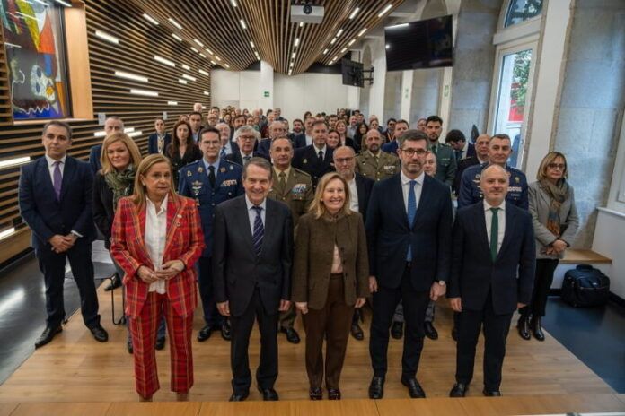 270126 público evento salón de actos ZFV