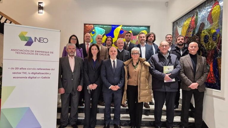 El sector TIC gallego analiza en Vigo los retos de la IA, el empleo cualificado y la digitalización de las pymes