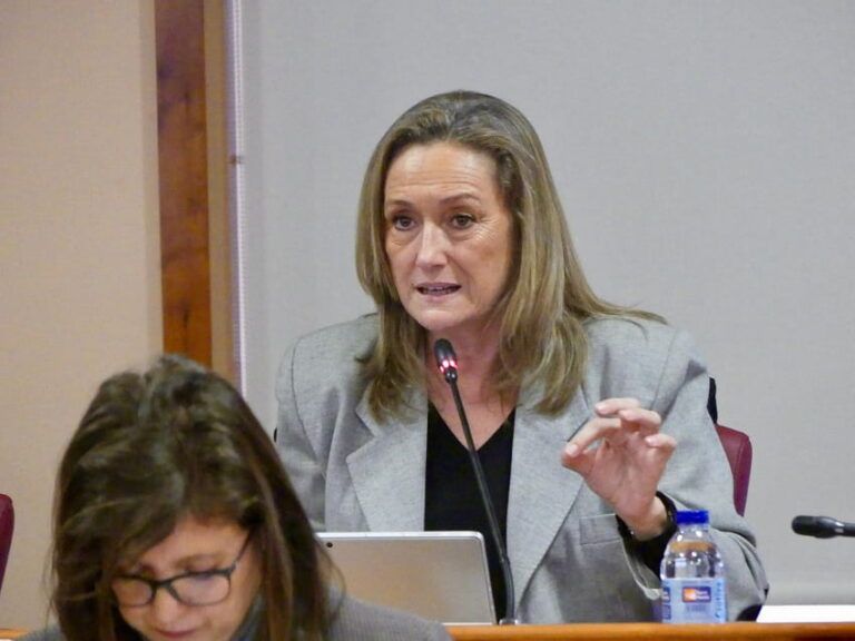 El PP carga contra Caballero por renunciar a casi medio millón de euros para formar a desempleados en Vigo