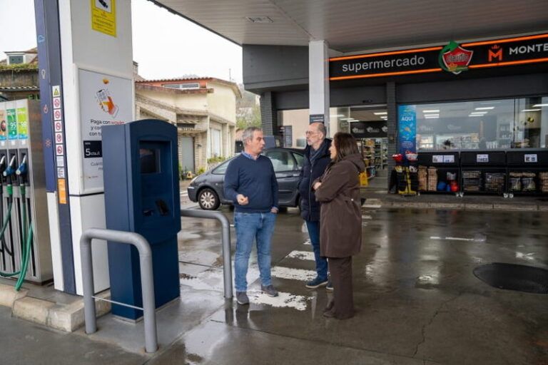 La Xunta concede ayudas a estaciones de servicio rurales para su modernización tecnológica y digital