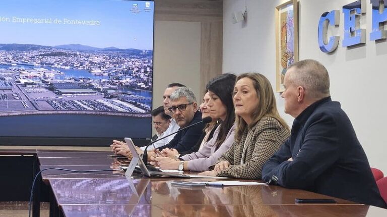 El PP de Vigo tacha la ordenanza de pisos turísticos de “cortina de humo” tras 18 años sin vivienda pública