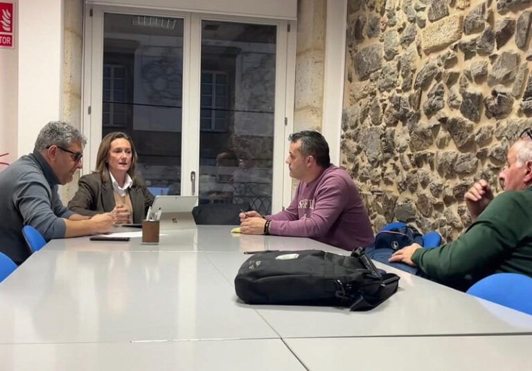 El PP de Vigo exige diálogo antes de decidir sobre las casas de maestros de Canicouva