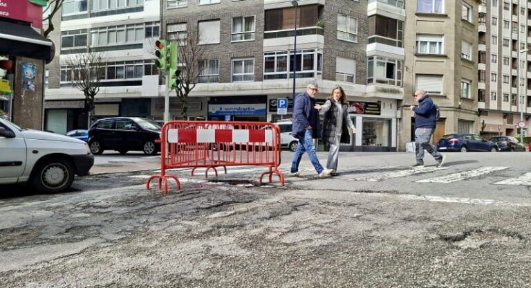 Luisa Sánchez exige a Caballero que asfalte los viales como corresponde en lugar de parchear a toda prisa: “Reemplazan agujeros por baches”