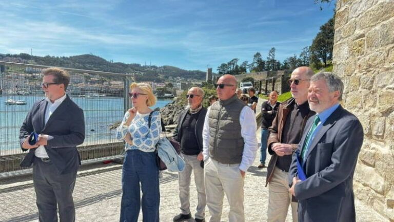 Portos de Galicia invertirá 330.000 € en la mejora de la Doca de Baiona