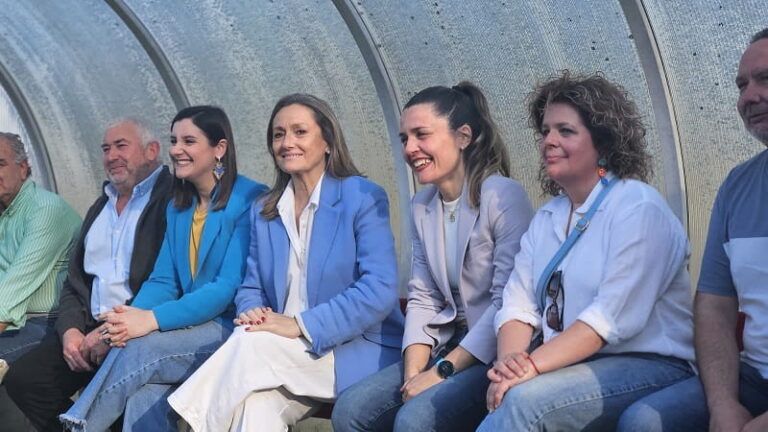 La Deputación invierte casi medio millón en renovar el campo de fútbol de A Granxa en Moaña