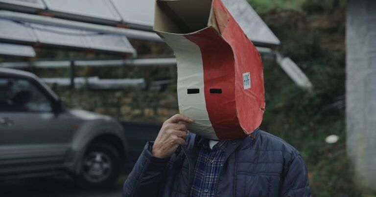 Vigo acoge este sábado el estreno especial del documental gallego “360 Curvas” en los Cines Salesianos