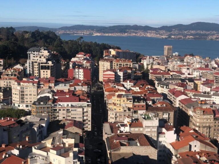 El Concello inicia la reparación de dos muros en Valadares y Saiáns dañados por los temporales