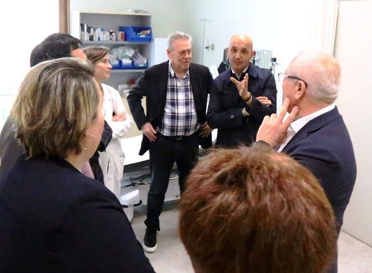 Sanidade refuerza las urgencias del Porriño con un nuevo médico en el PAC