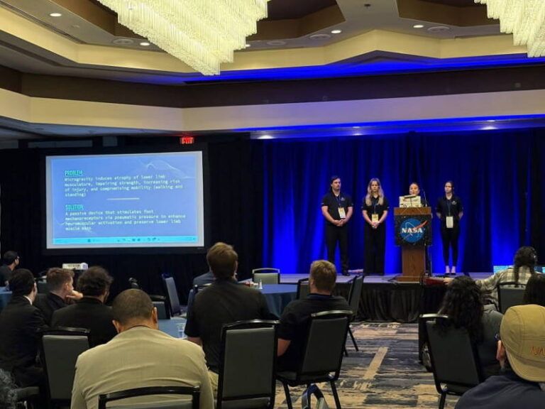 La viguesa Candela Fidalgo gana con su equipo una competición de diseño patrocinada por la NASA