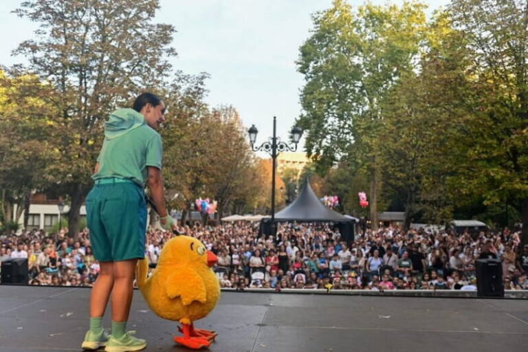 “La gran aventura del Pollo Pepe” será el primer espectáculo infantil del verano en Castrelos