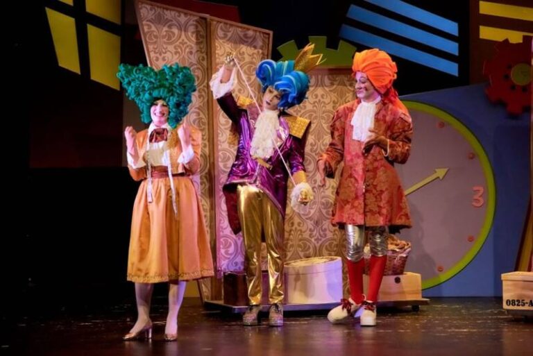 Castrelos acogerá el 20 de julio una versión musical de “El traje del emperador”