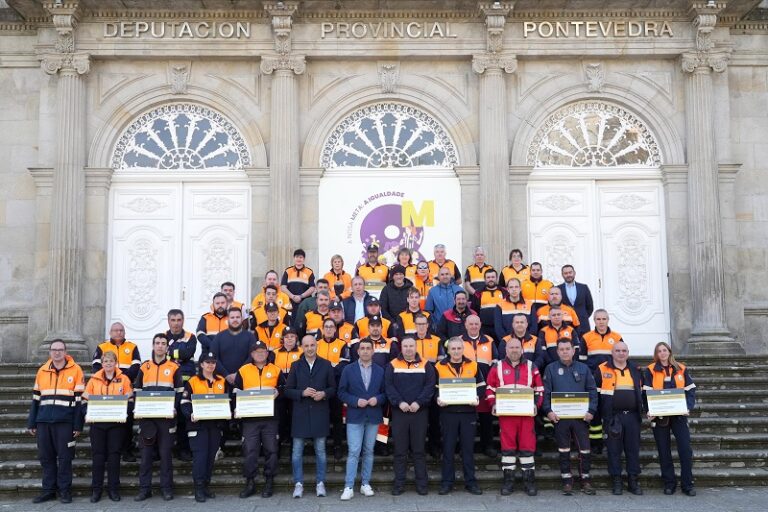 La Diputación destina 100.000 euros a reforzar las agrupaciones de Protección Civil de la provincia