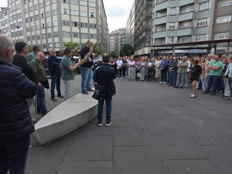VOX denuncia un aumento de la inseguridad en Santiago y reclama más presencia policial