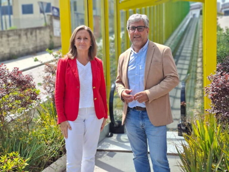 Luisa Sánchez pide un nuevo contrato que refuerce el mantenimiento del Vigo Vertical frente a las constantes averías que se registran cada día