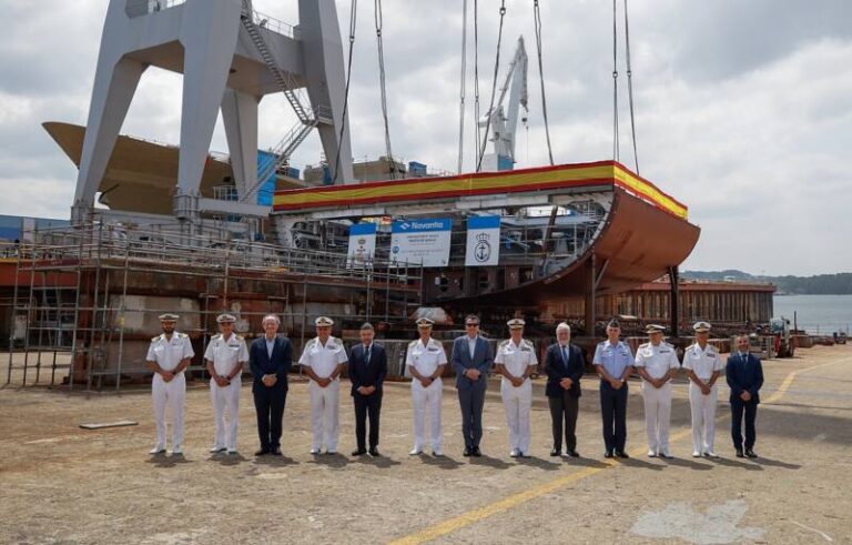 NAVANTIA pone la quilla de la fragata F113 en el astillero de Ferrol con siete meses de adelanto