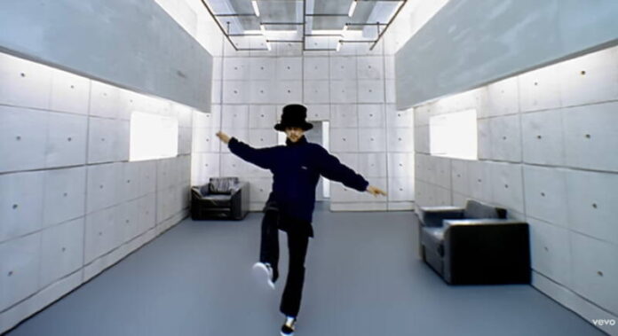 Jamiroquai - virtual insanity VEVO official video Youtube