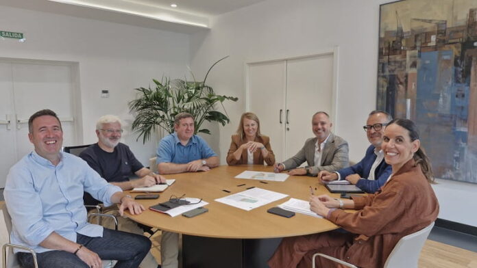 REUNIÓN TÉCNICA SALCEDA EN ZONA FRANCA (1)