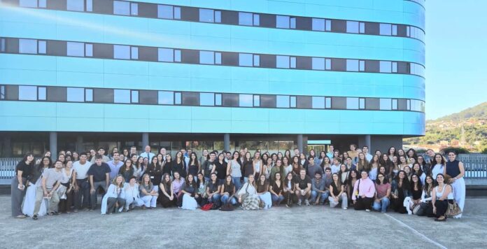 20260907_Recepción estudiantes de grado-2 (1)