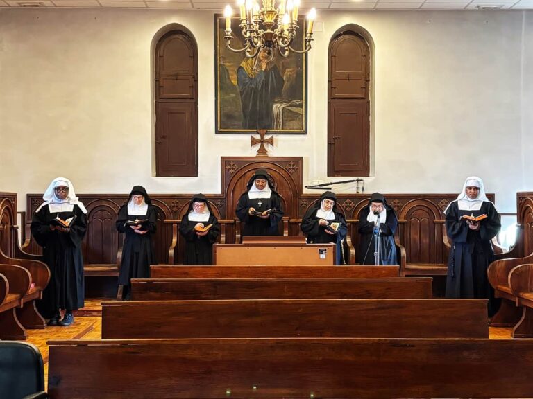 Las Salesas cumplen un siglo en Vigo: el monasterio de clausura de Teis celebra cien años de historia
