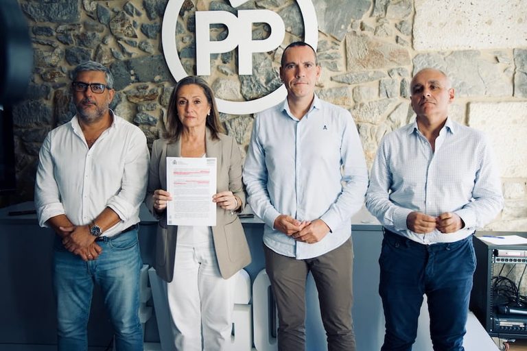 El PP denuncia que Vigo perdió 3,5 millones de ayudas estatales para los descuentos de Vitrasa
