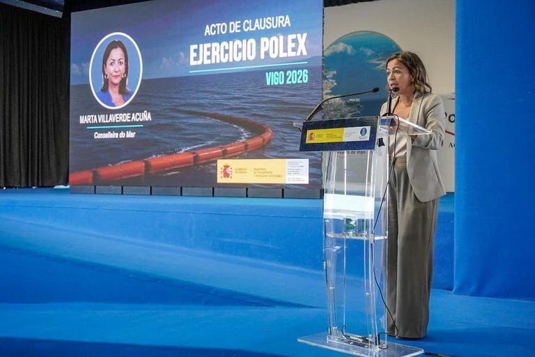Villaverde destaca la coordinación y la prevención como claves para proteger el litoral gallego frente a la contaminación marina