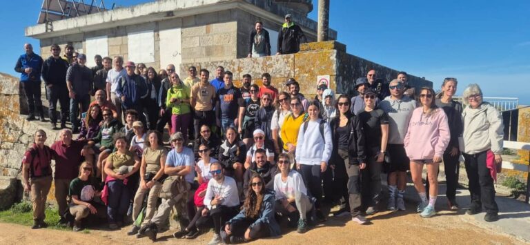 Las Illas Atlánticas incorporan 60 nuevos guías tras rozar ya las 480.000 visitas este año